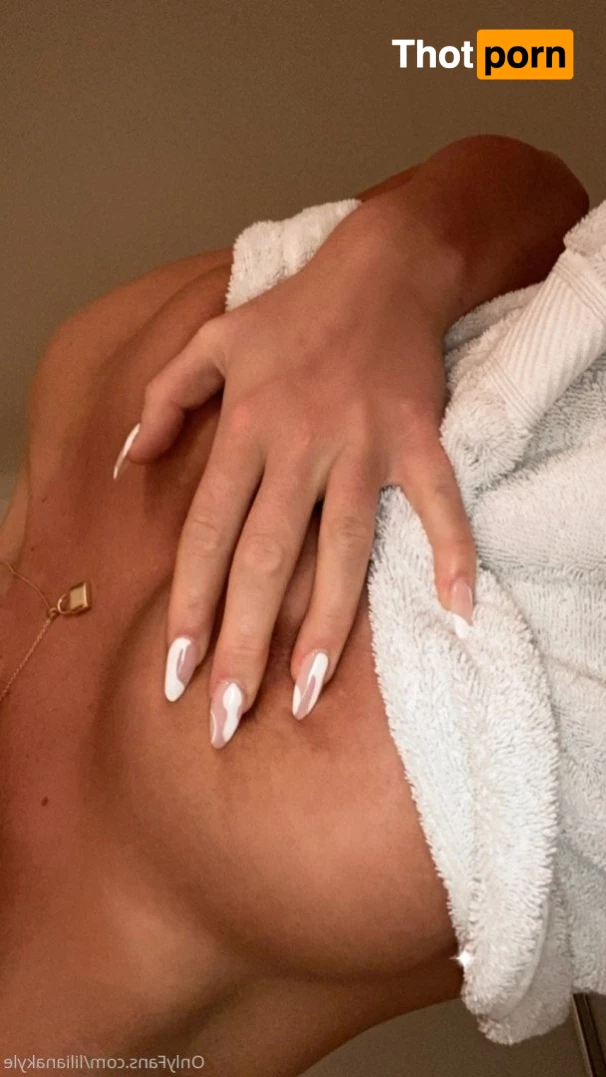 Liliana Kyle 2355462