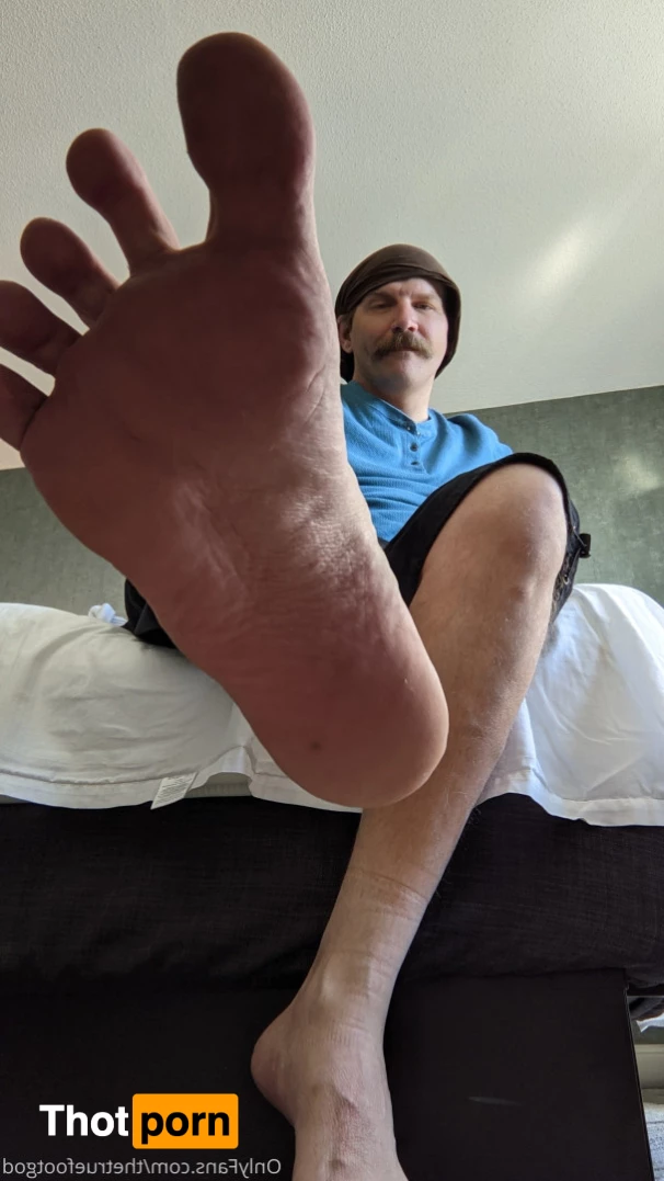 The Foot God 6298633