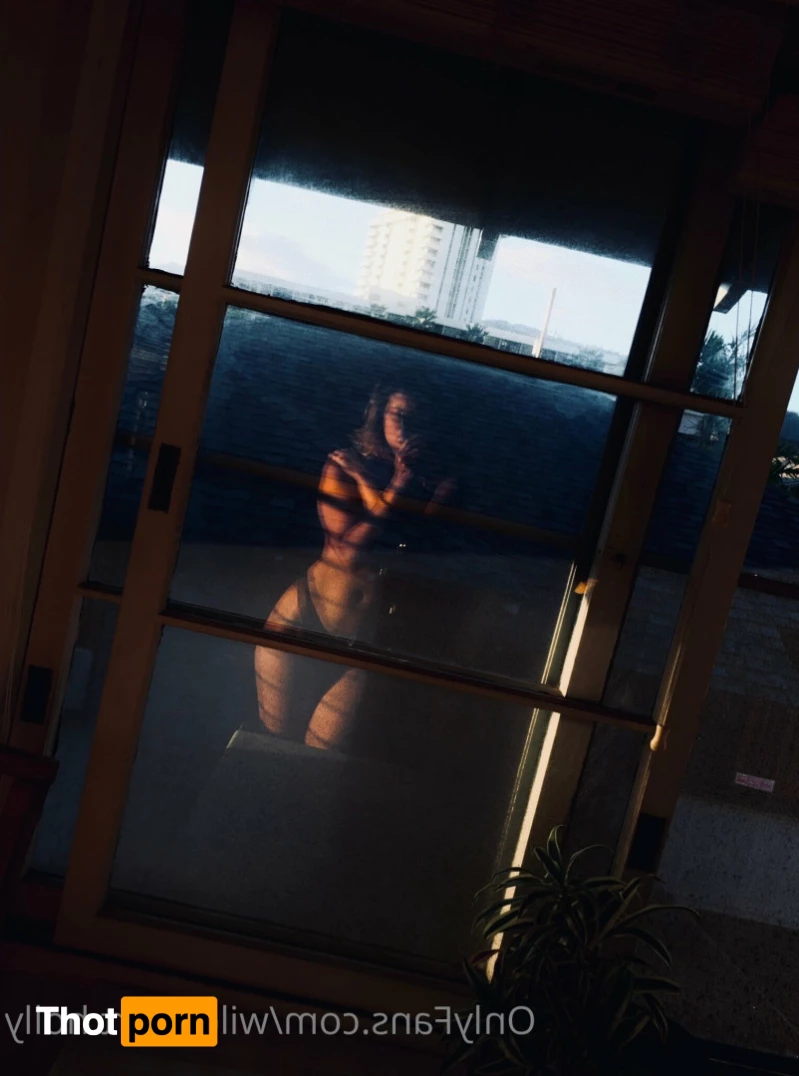 ⚡️Holly Spark⚡️ 6297245