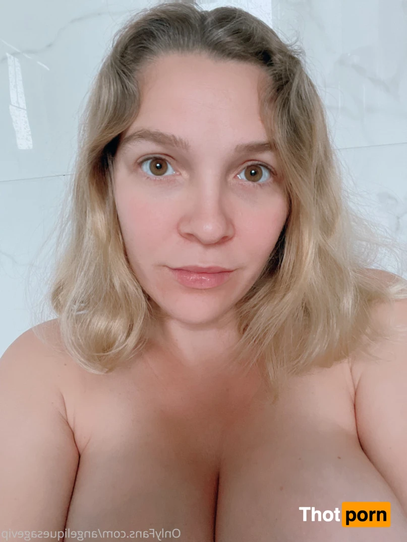 AngeliqueSage 12526622