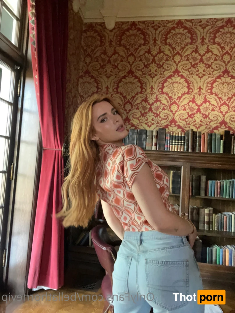 Bella Thorne 14758902