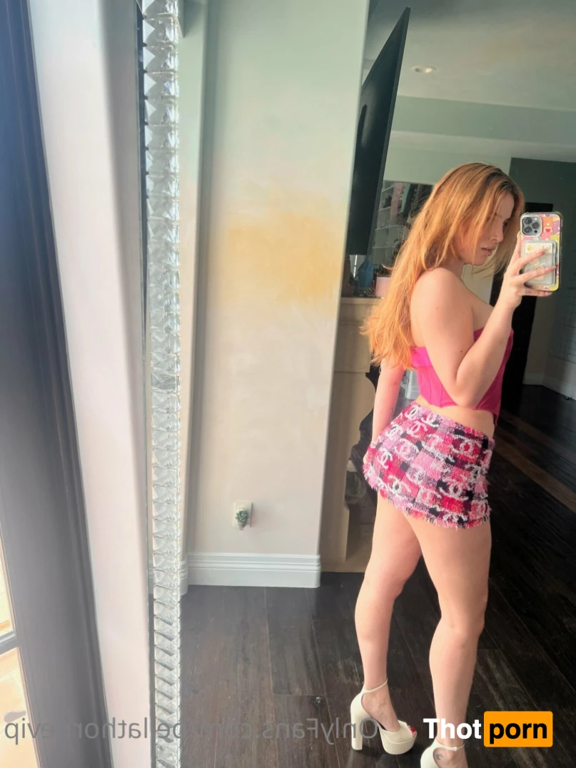 Bella Thorne 14759364