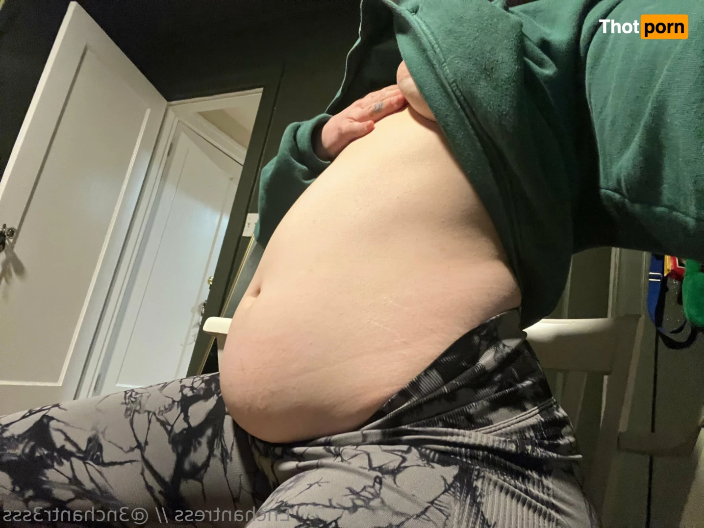 Enchantress 14746315