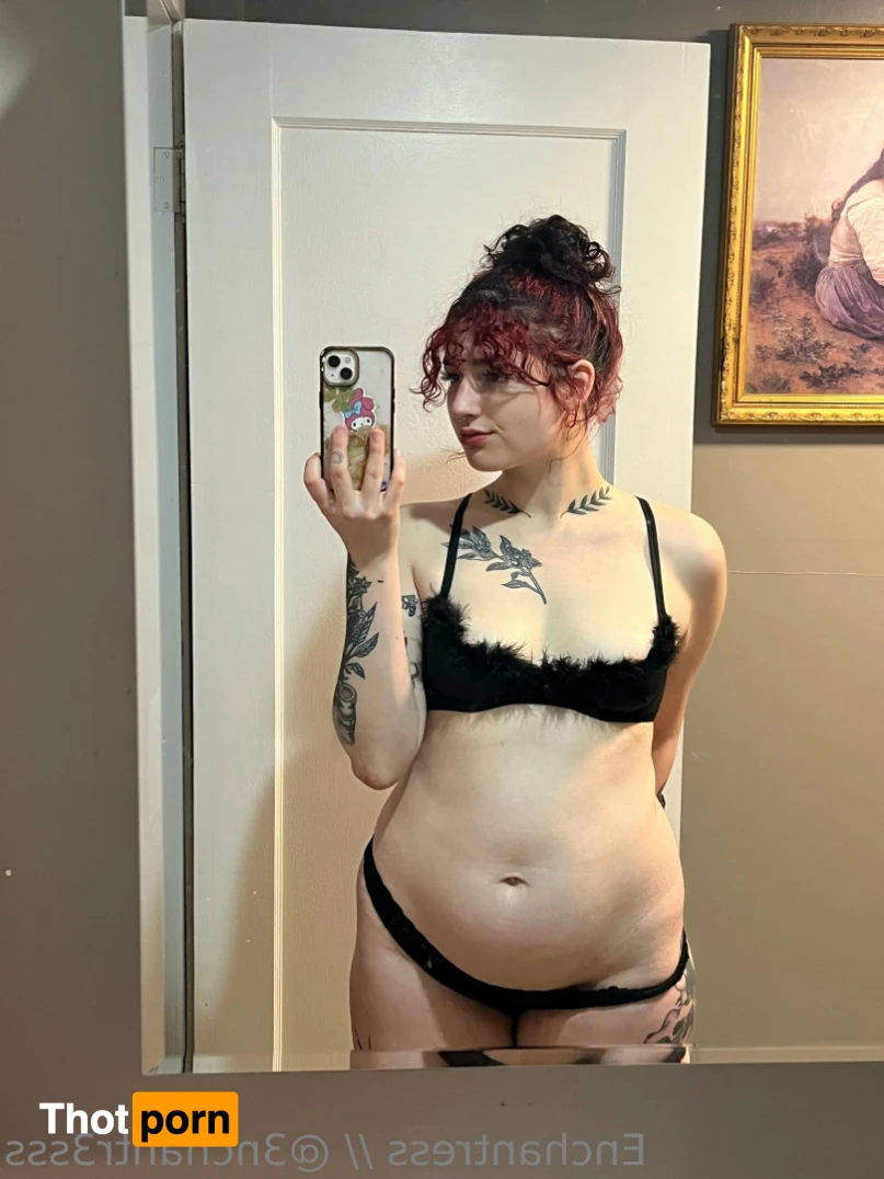 Enchantress 14747125