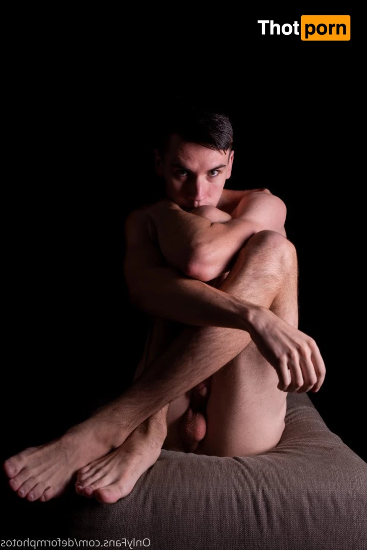 DE Form Photography 3897731