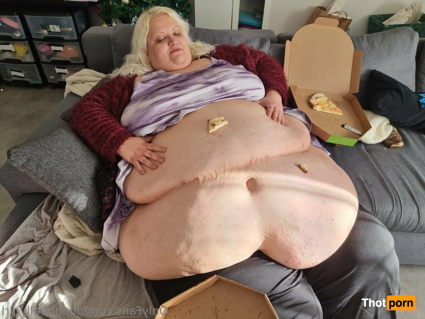 DoughBellyGirl 14704849