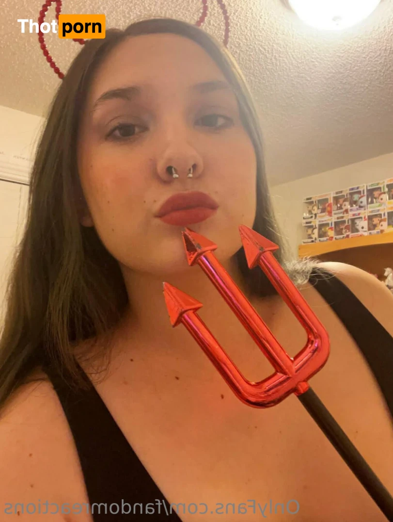 FandomReactions 14707737