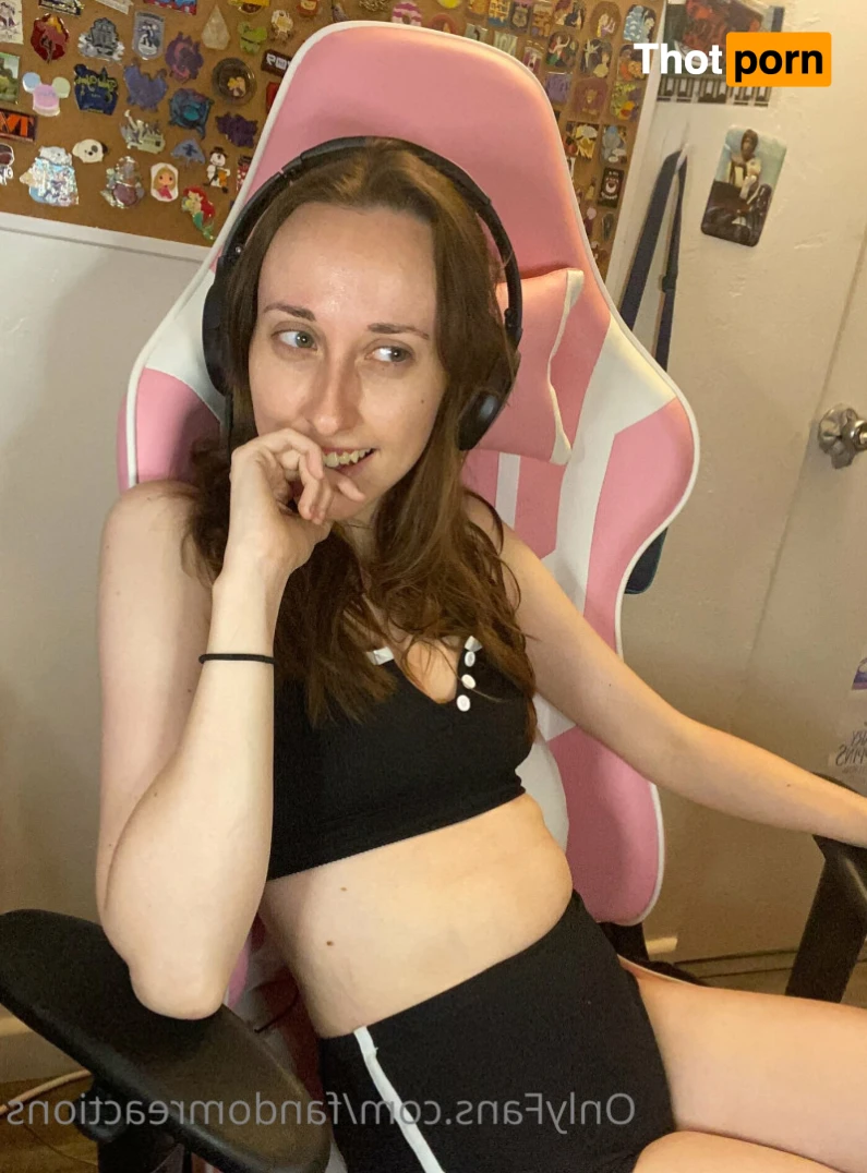 FandomReactions 14707771