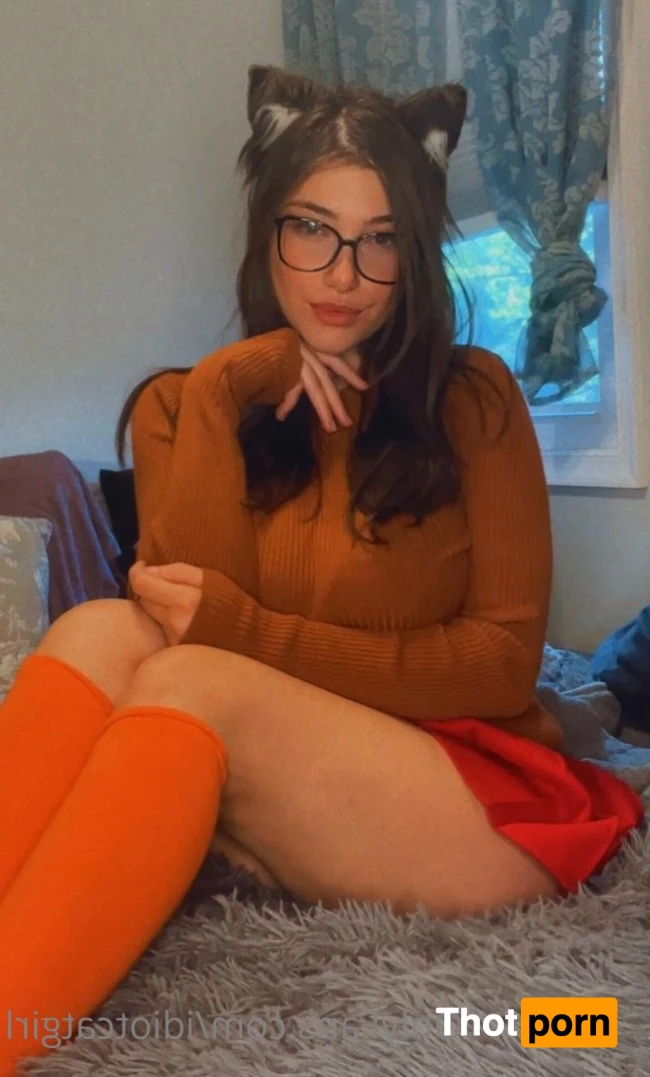 idiotcatgirl 2371702