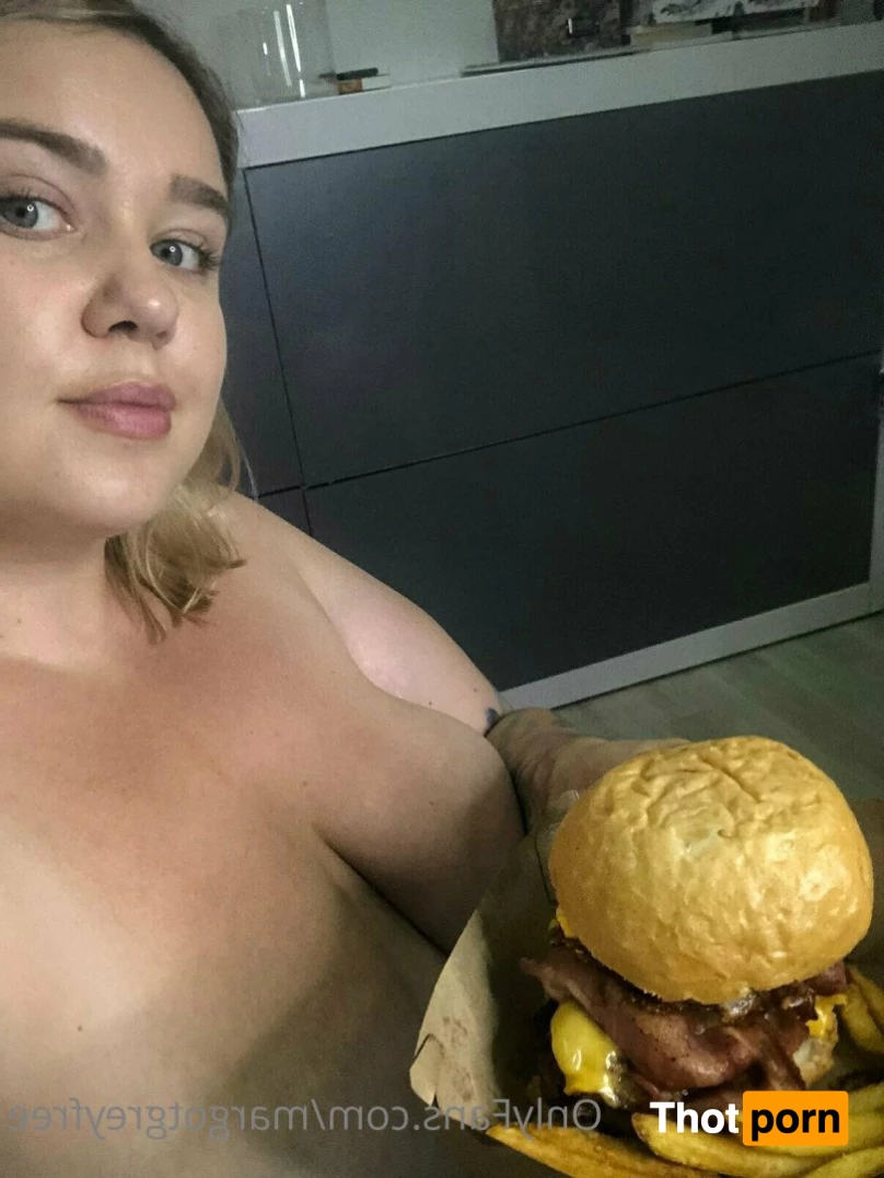 𝐌𝐚𝐫𝐠𝐨𝐭 𝐆𝐫𝐞𝐲😈FREE PAGE 💥 2390129