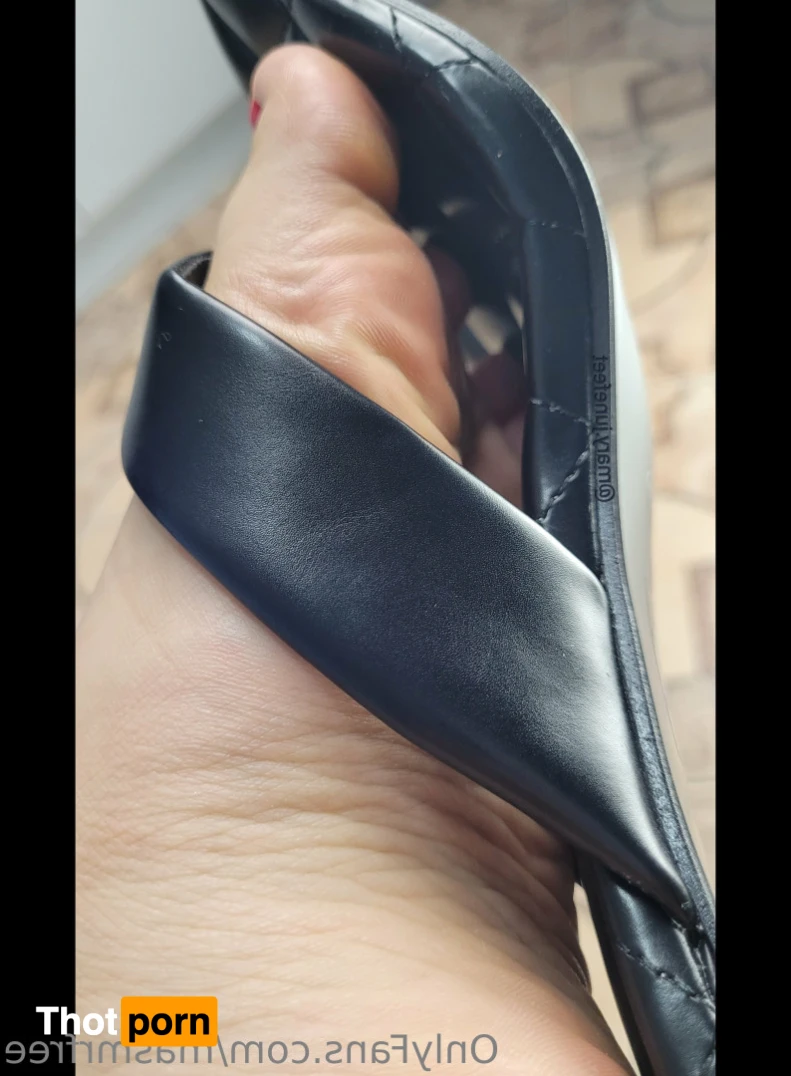 Queen Mary June (free page) 14607888