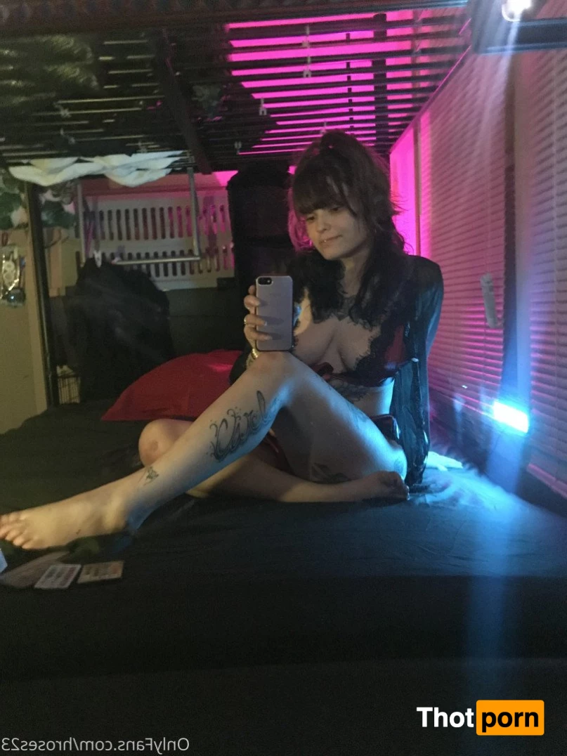 H_Roses23’s (FREE) 4379547