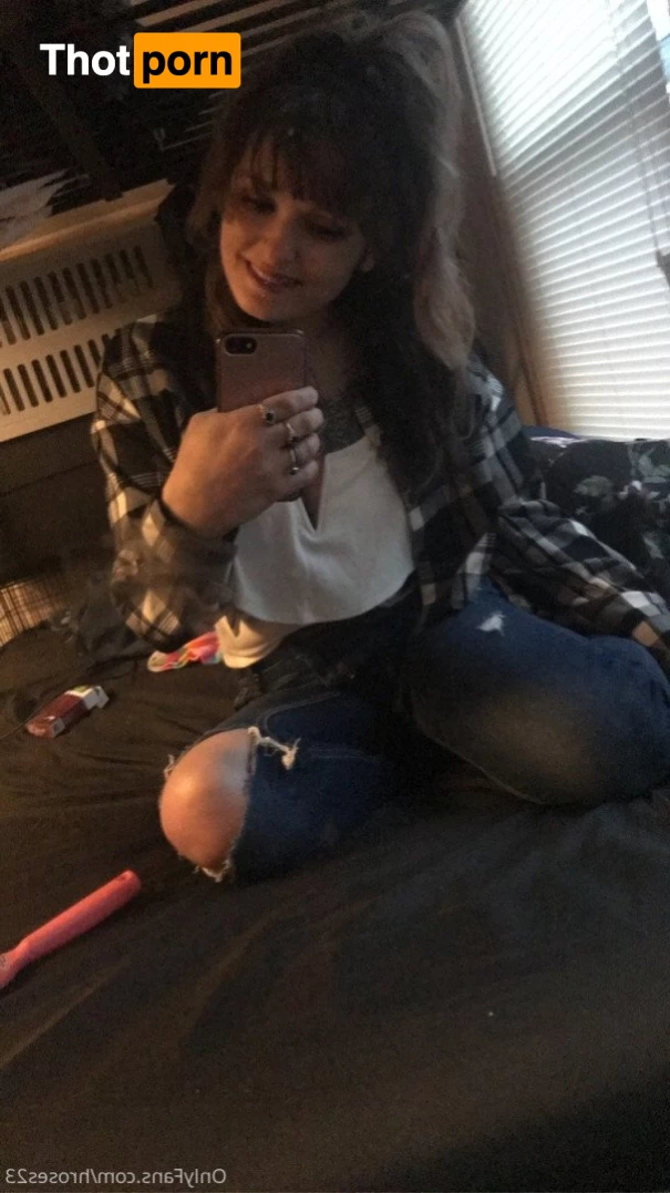 H_Roses23’s (FREE) 4379935