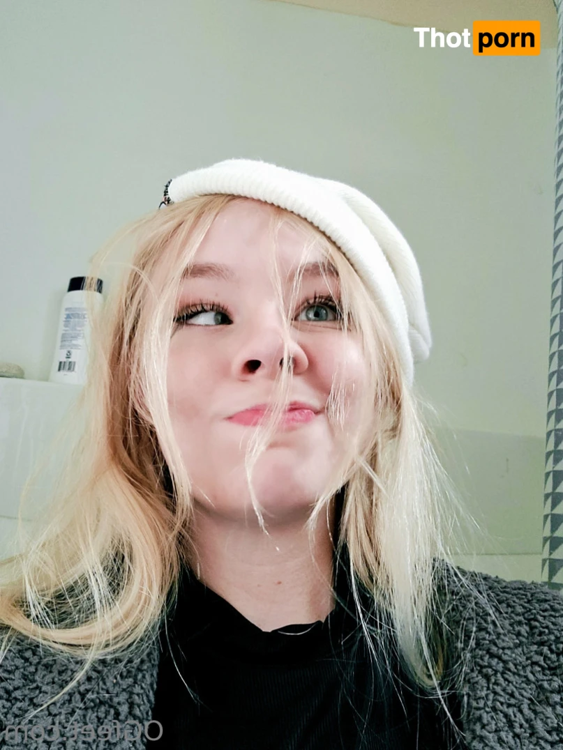 Sativa Skies 16464404