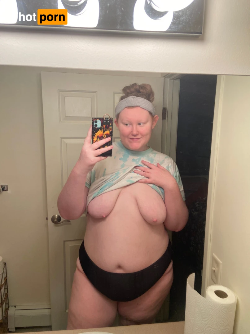 Rachel K✨🍓Top 1.1% 14570925