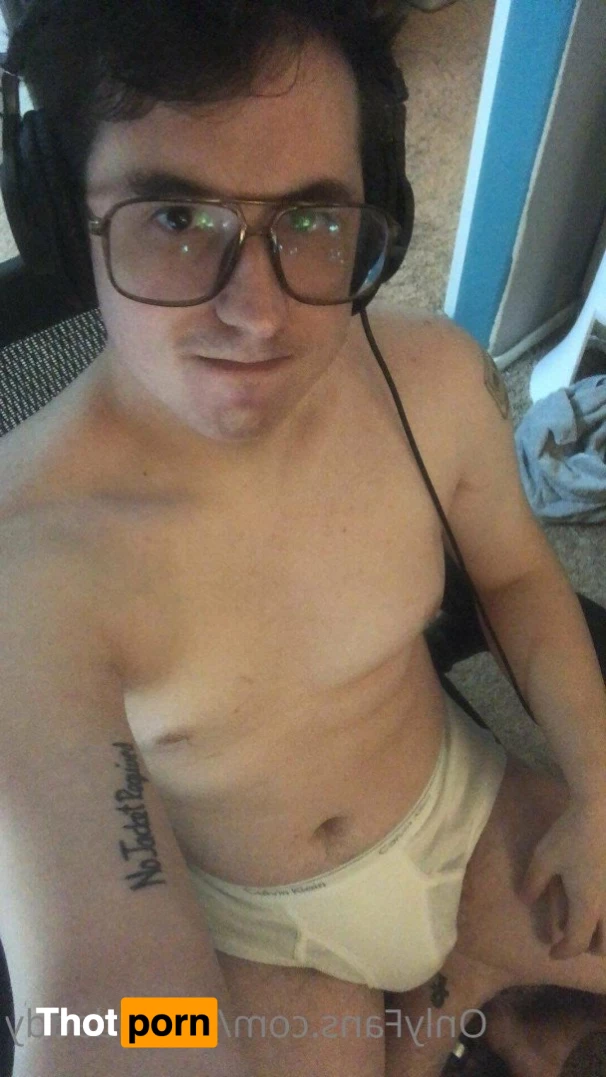 𝐒𝐘𝐍𝐓𝐇𝐃𝐀𝐃𝐃𝐘™ 2314575