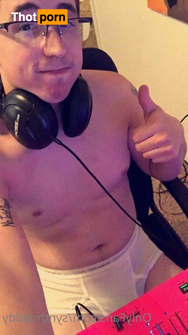 𝐒𝐘𝐍𝐓𝐇𝐃𝐀𝐃𝐃𝐘™ 2314893