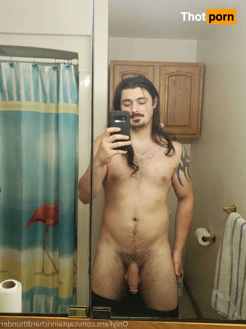 Captain Dick Thunder 3817871