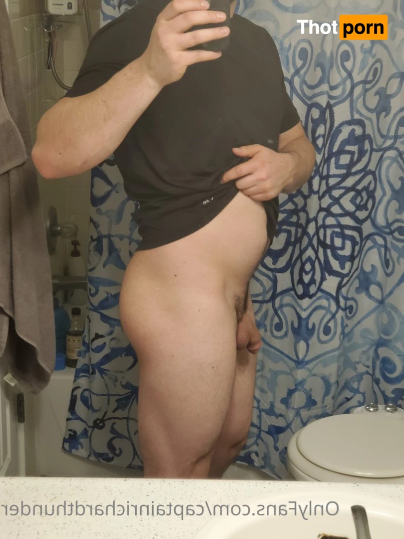 Captain Dick Thunder 3820735