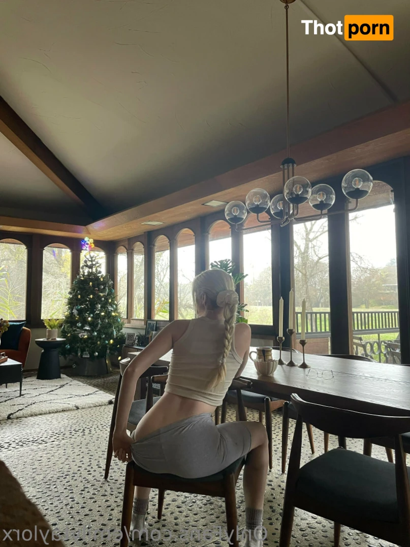 emily taylor 14413447