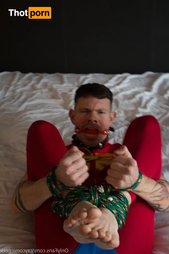 GayComicGeek 6128397