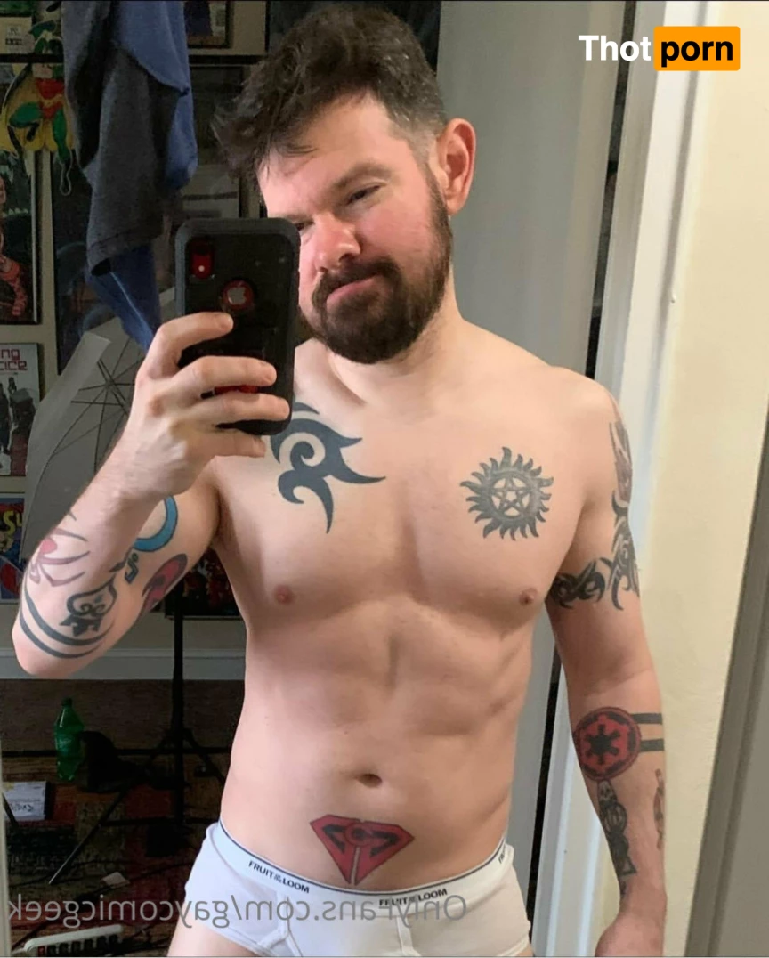 GayComicGeek 6128409