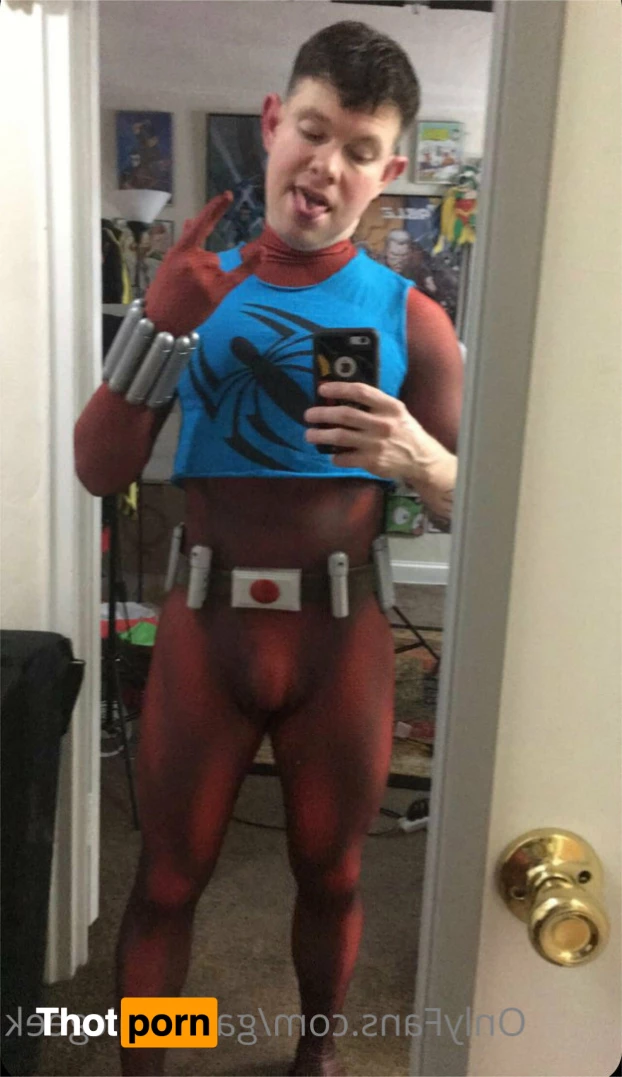 GayComicGeek 6128609