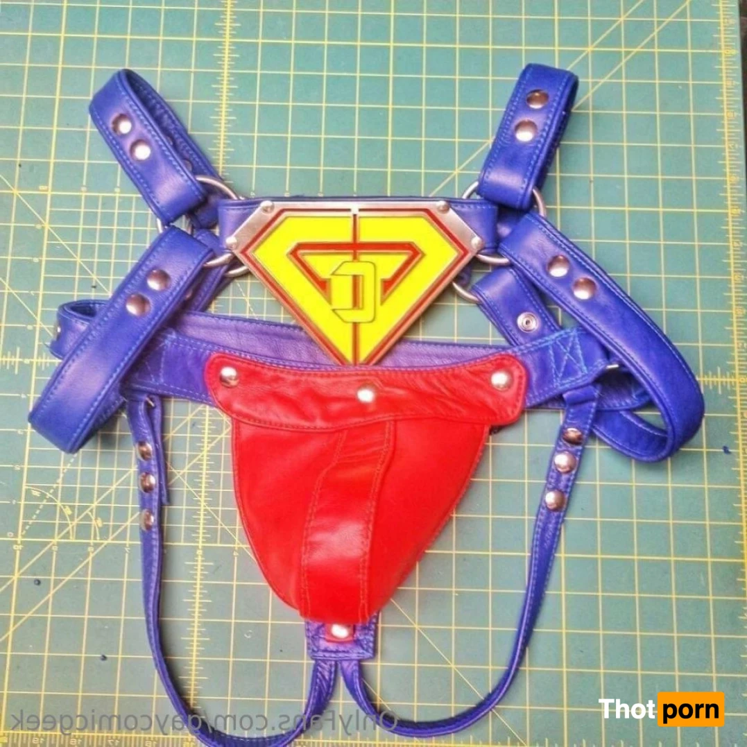 GayComicGeek 14695287