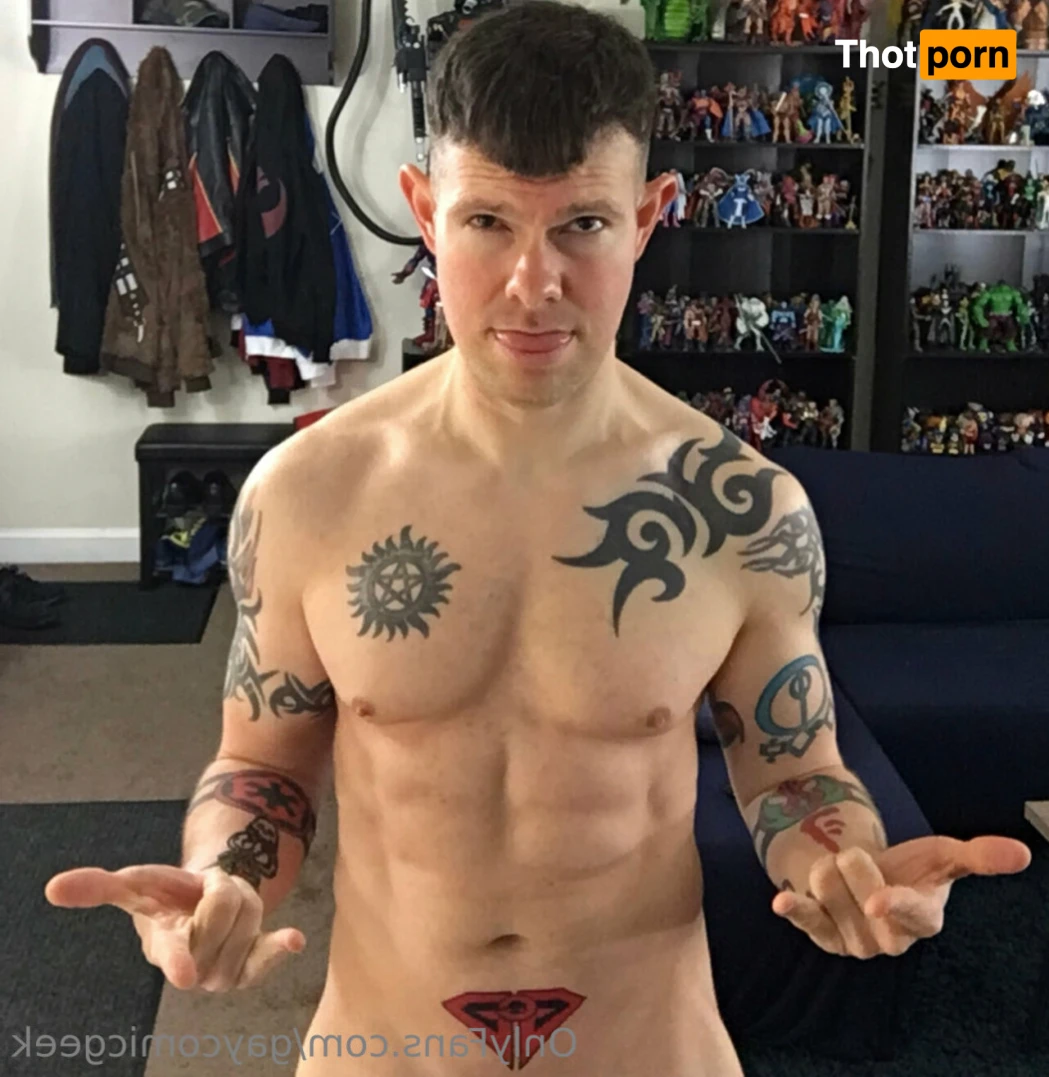 GayComicGeek 14695501