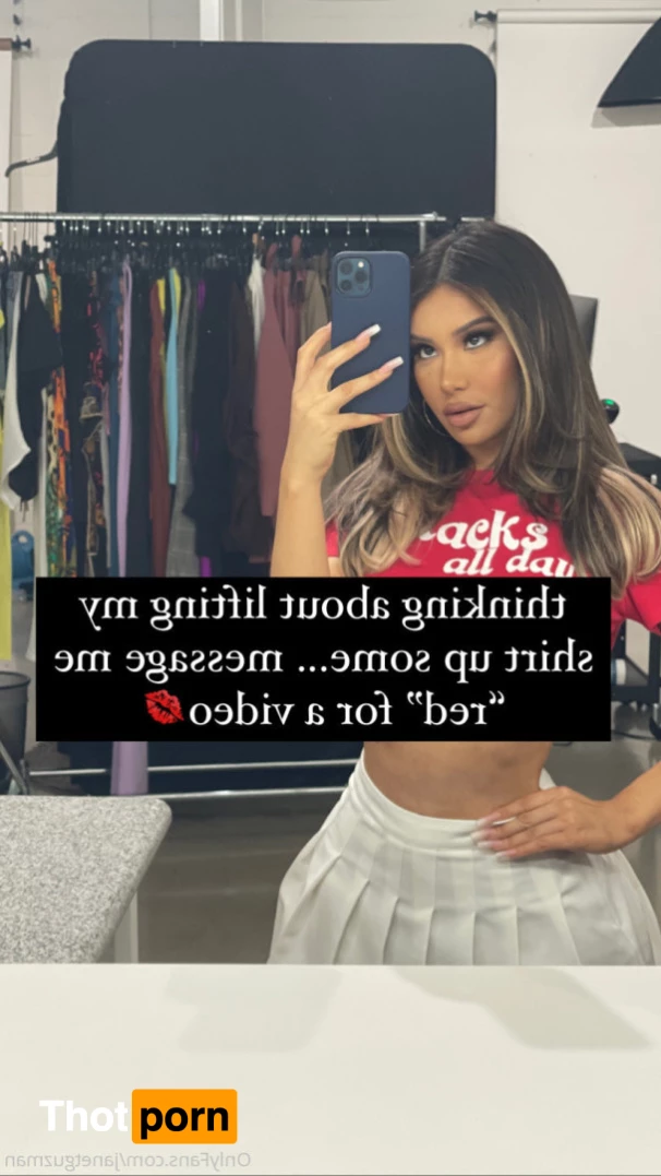 Janet Guzman 🔞 6245442