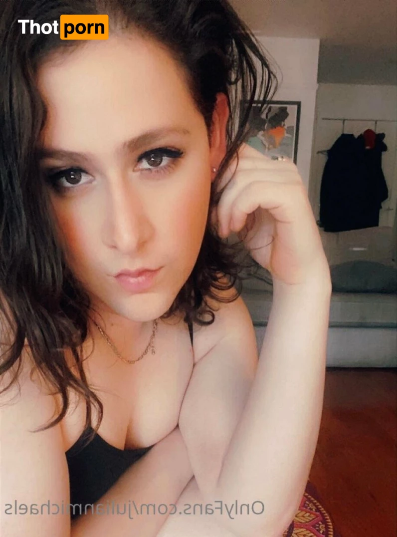 Julian Michaels 2310666