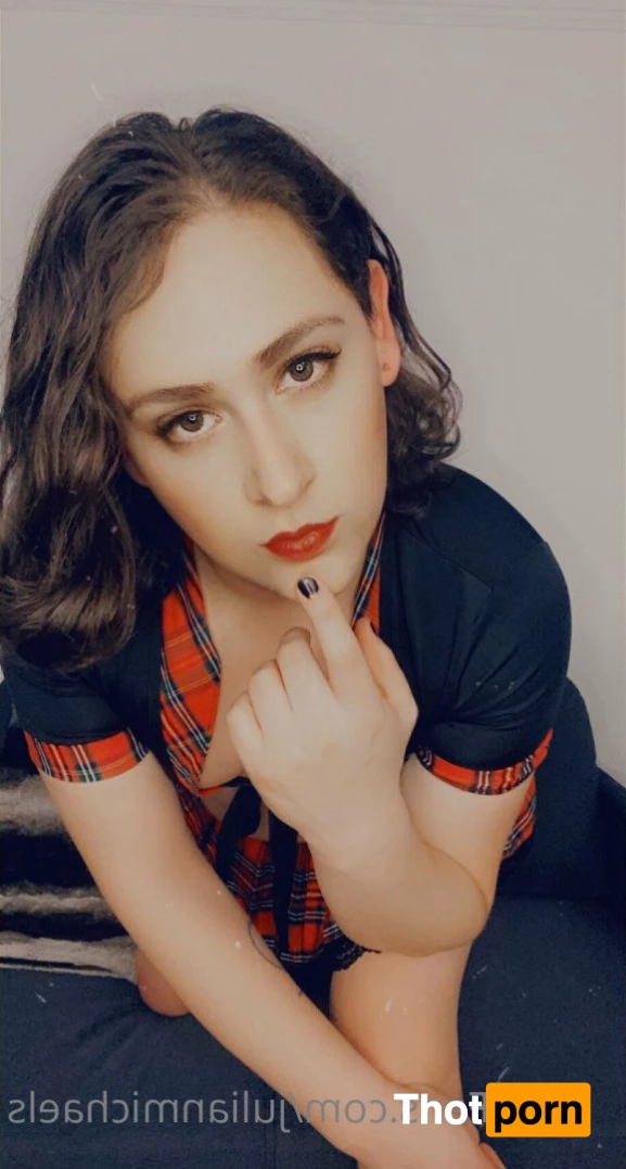 Julian Michaels 2310694