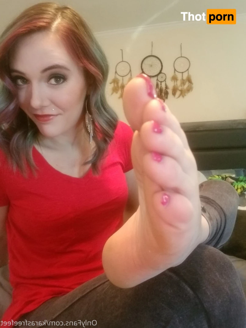KarasFreeFeet 6116798