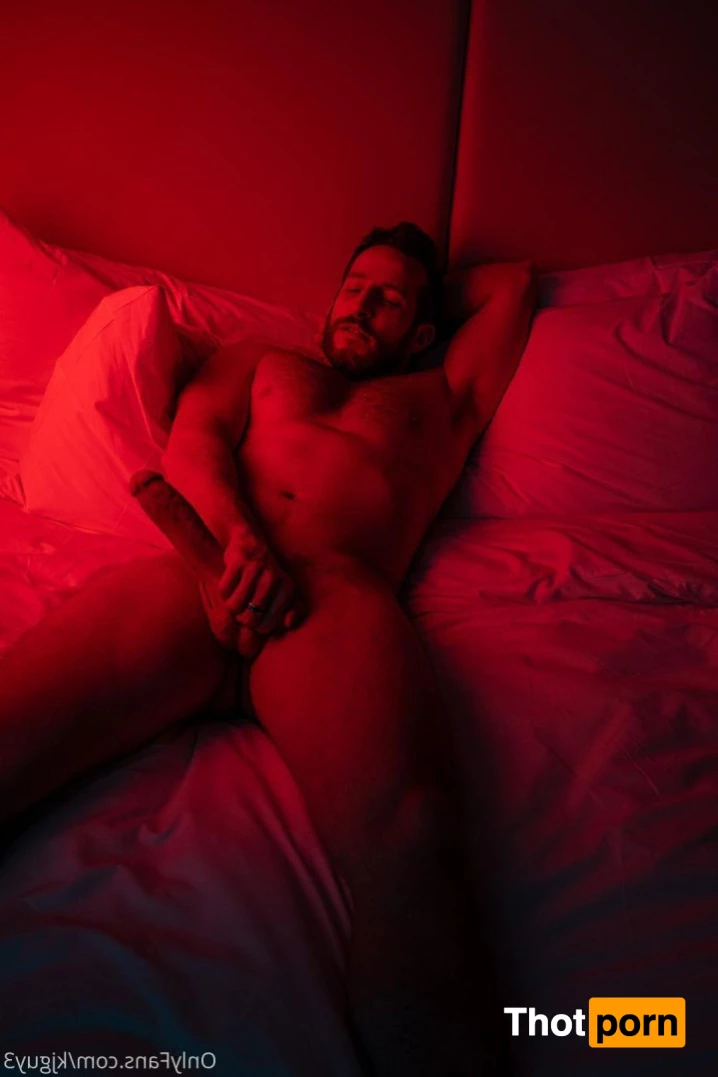 That Naked Nerd 6039507