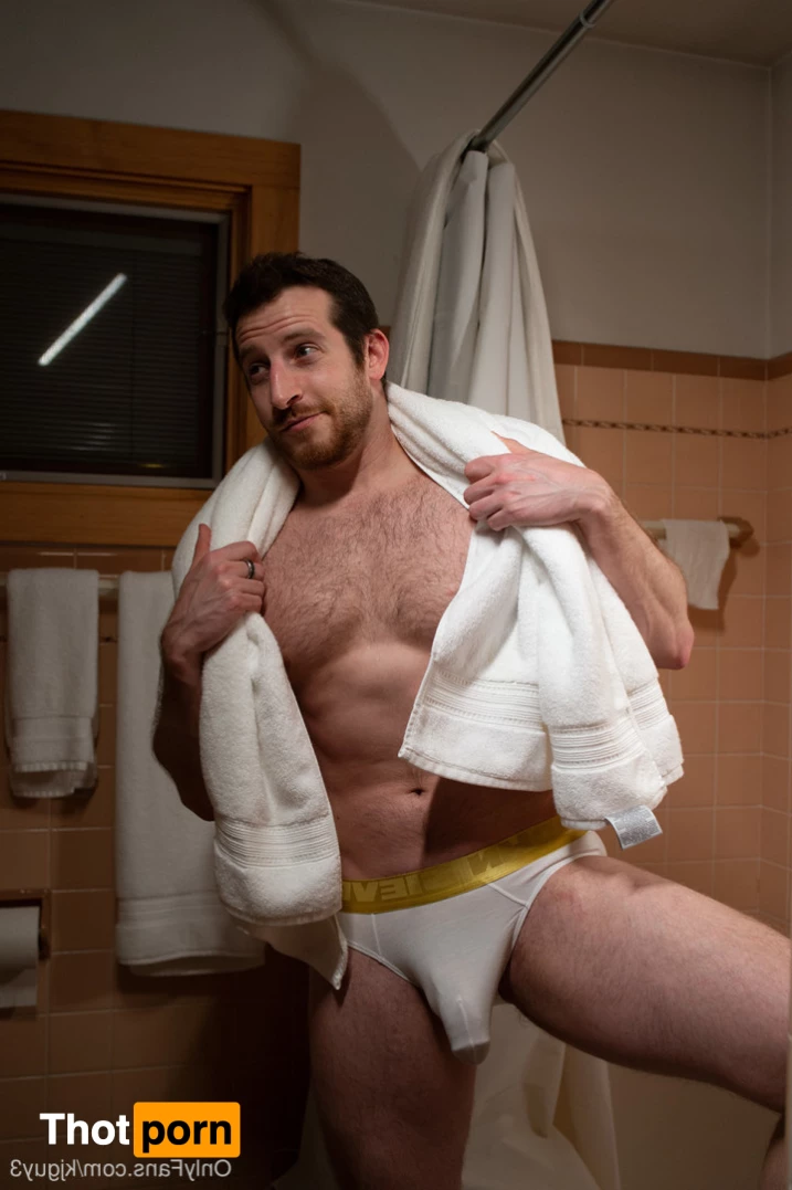 That Naked Nerd 6039692