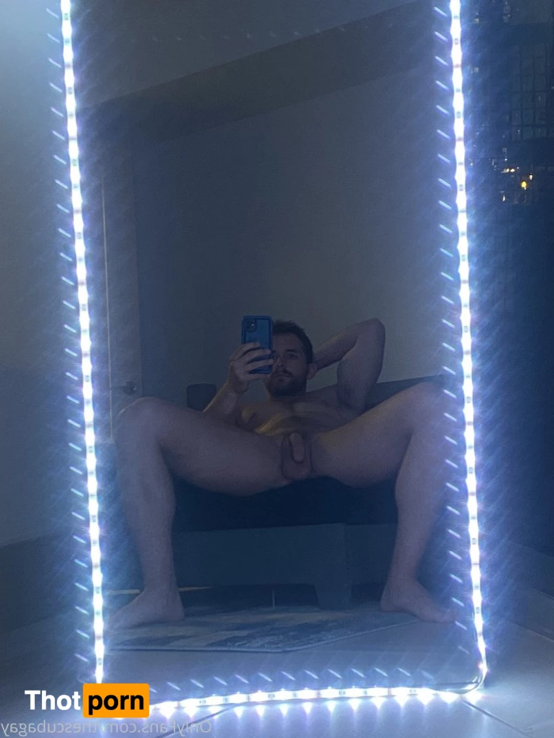 The Scuba Gay 2324440