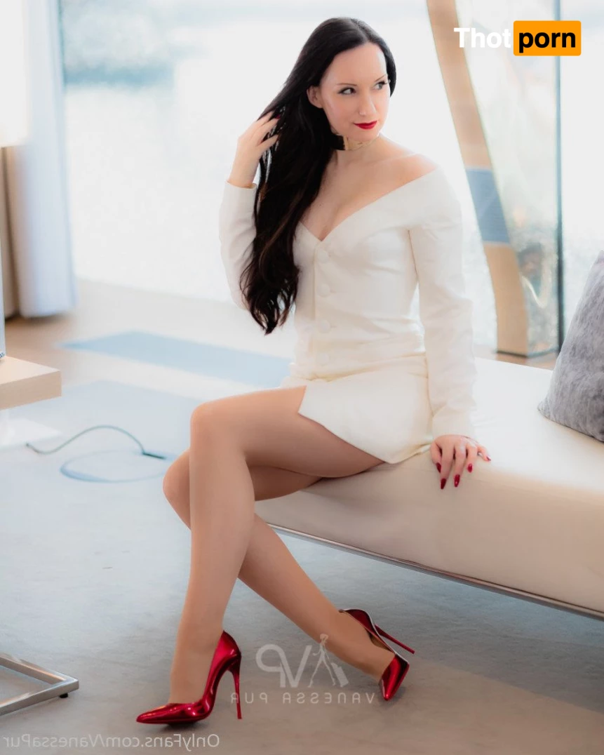 Vanessa Pur ASMR 3711172