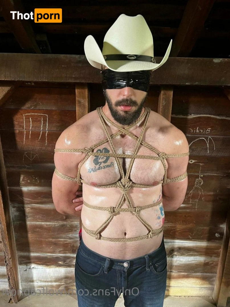 Captain Jake 2303584