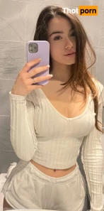 6100427