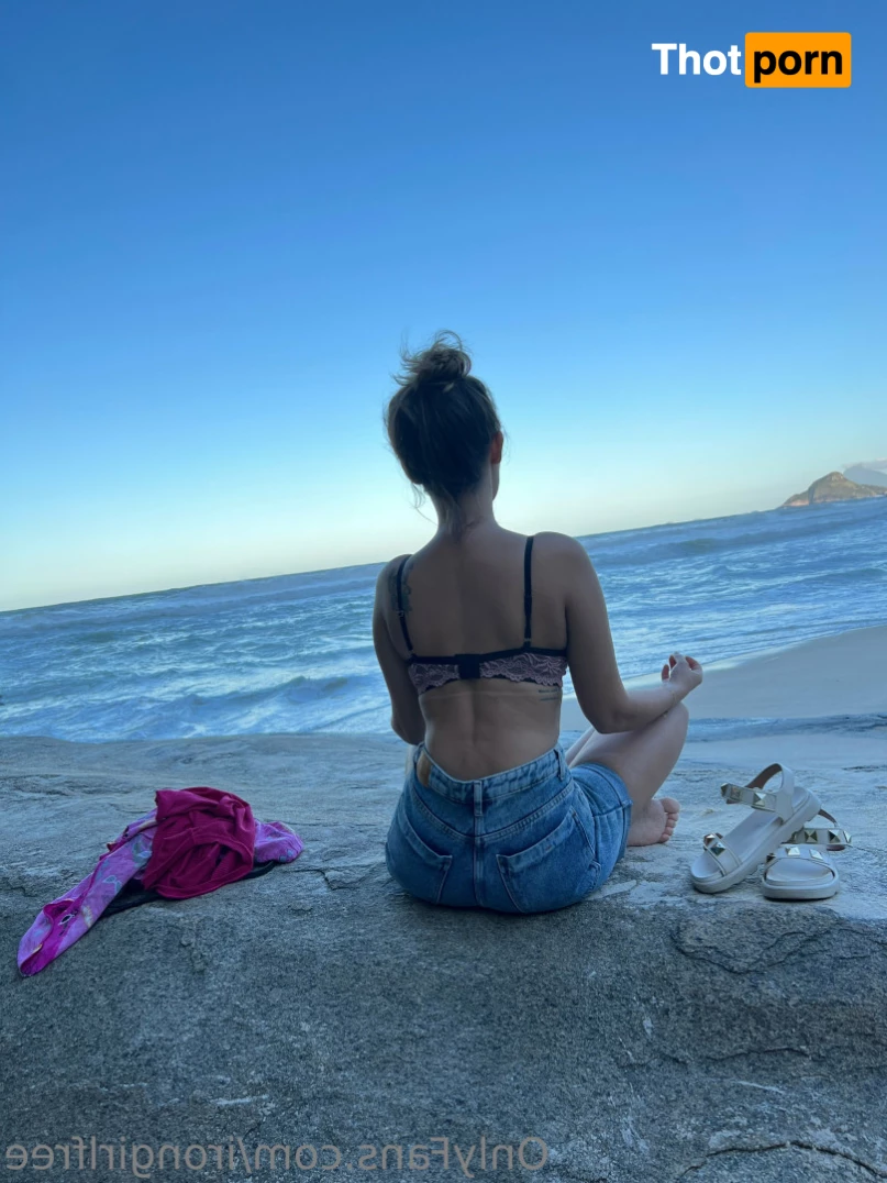 𝙄𝙧𝙤𝙣 𝙂𝙞𝙧𝙡 6614690