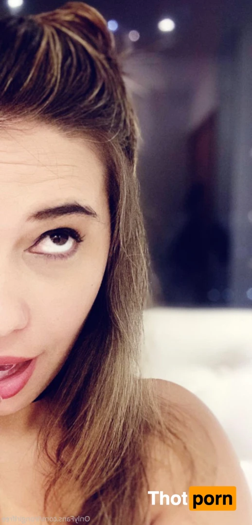 𝙄𝙧𝙤𝙣 𝙂𝙞𝙧𝙡 10870462