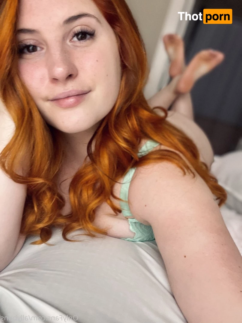 AllysonBettie 4429684