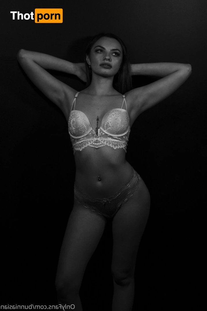 Mila Morrison🐰 3825250