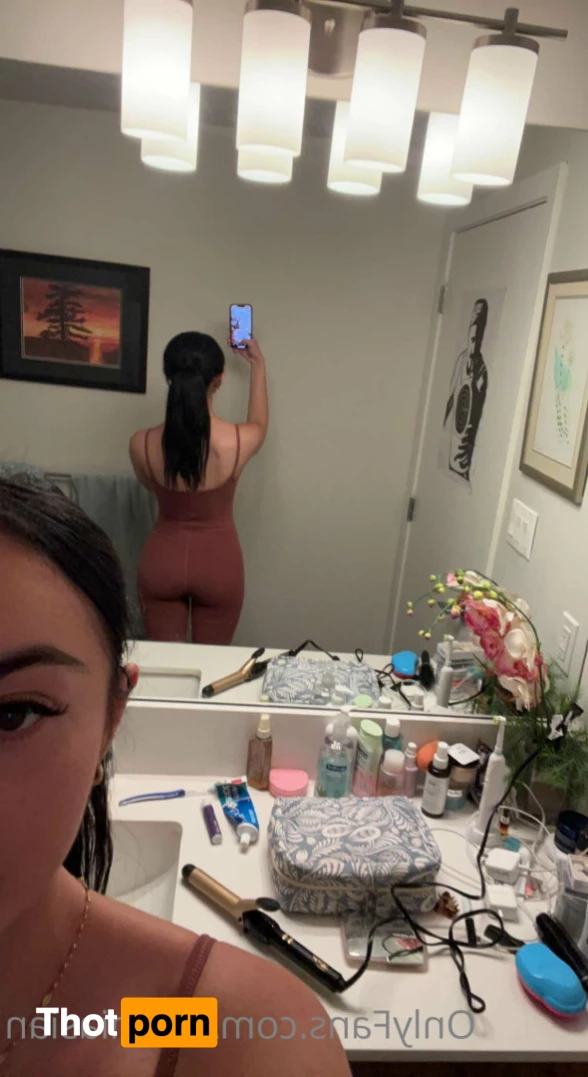 Mila Morrison🐰 6101122