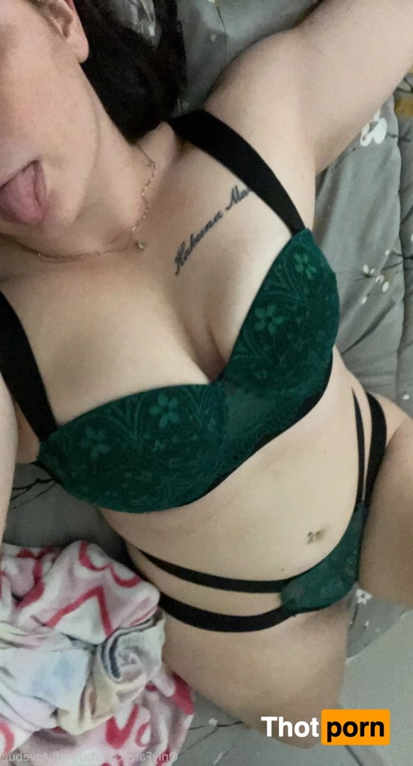 Alyassa Knight 4247932