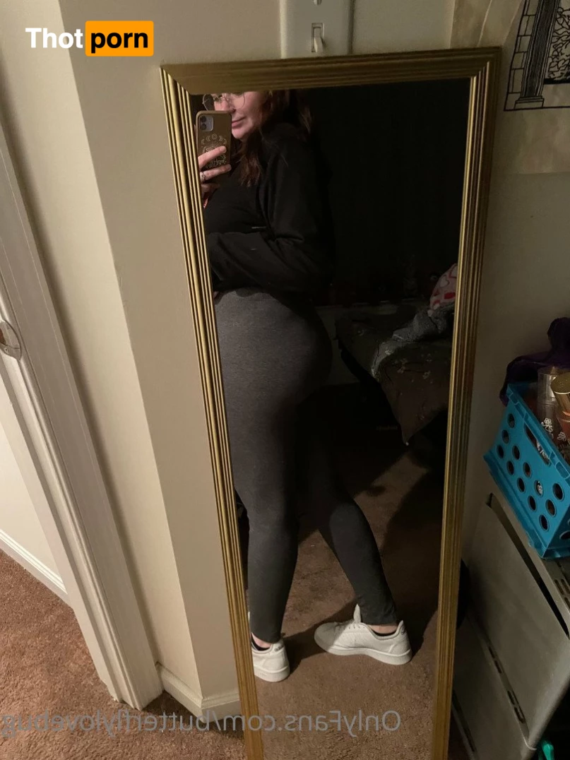 Alyassa Knight 4248031