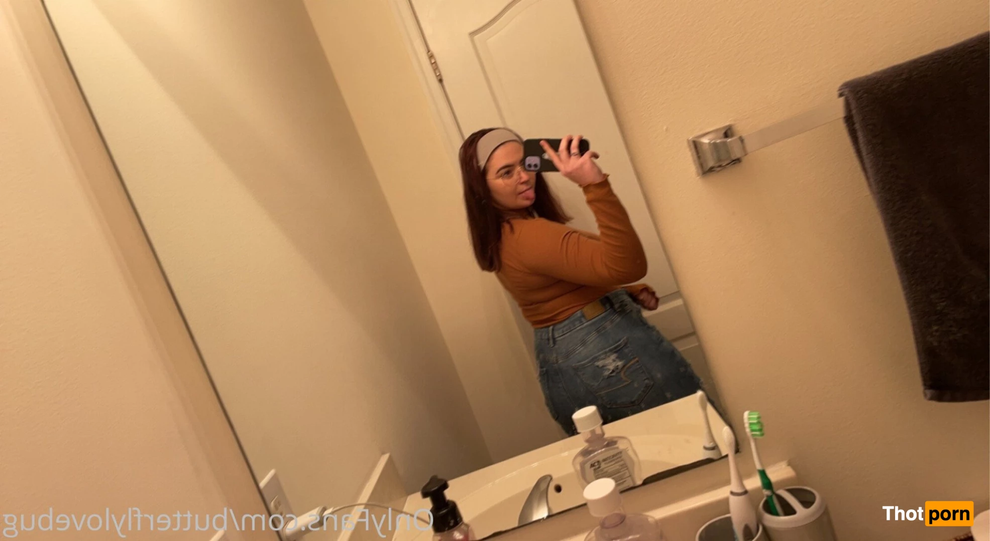 Alyassa Knight 4248402