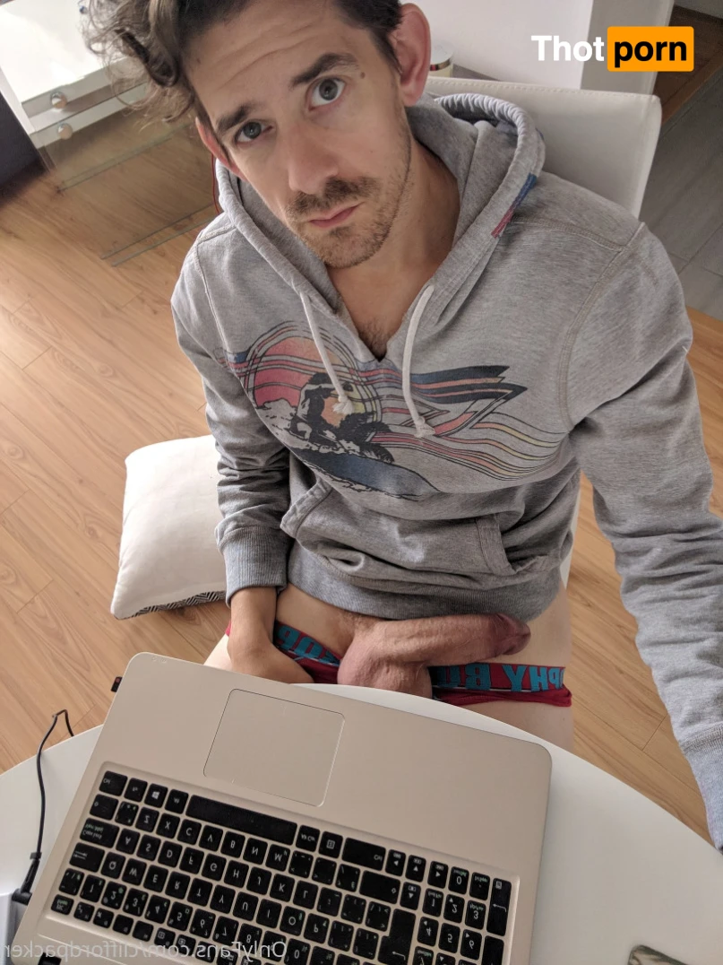 Cliffordpacker 13879056