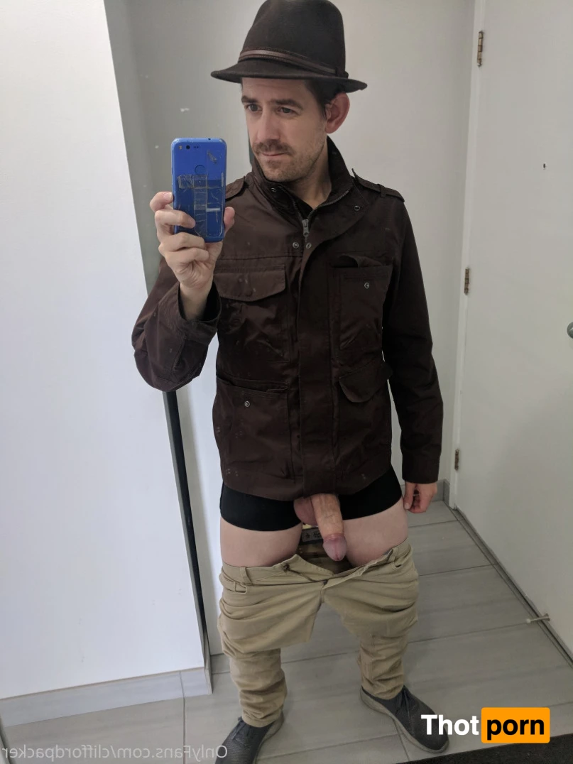 Cliffordpacker 13879693