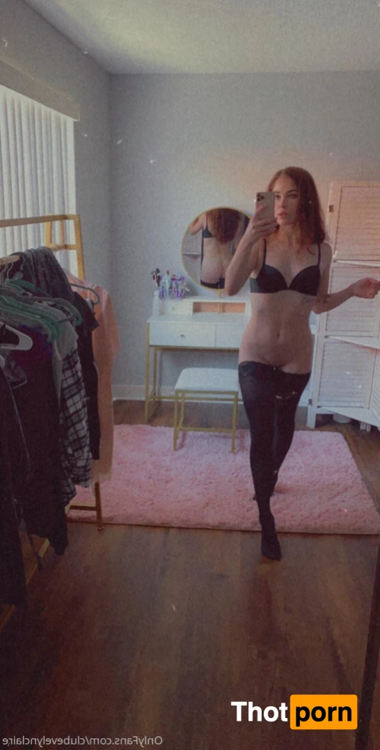 Evelyn Claire 11146395